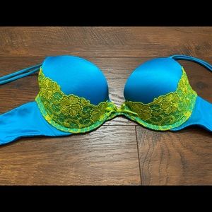 Victoria secret push up bra